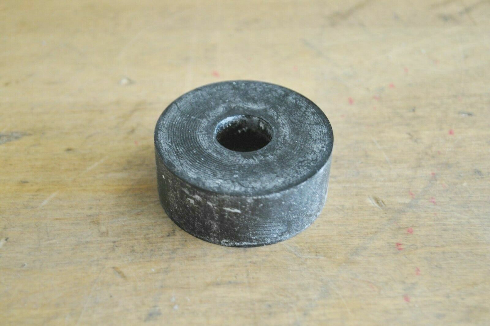 Diamond DA-40 Nose Landing Gear Damper Rubber Spacer DIN9835