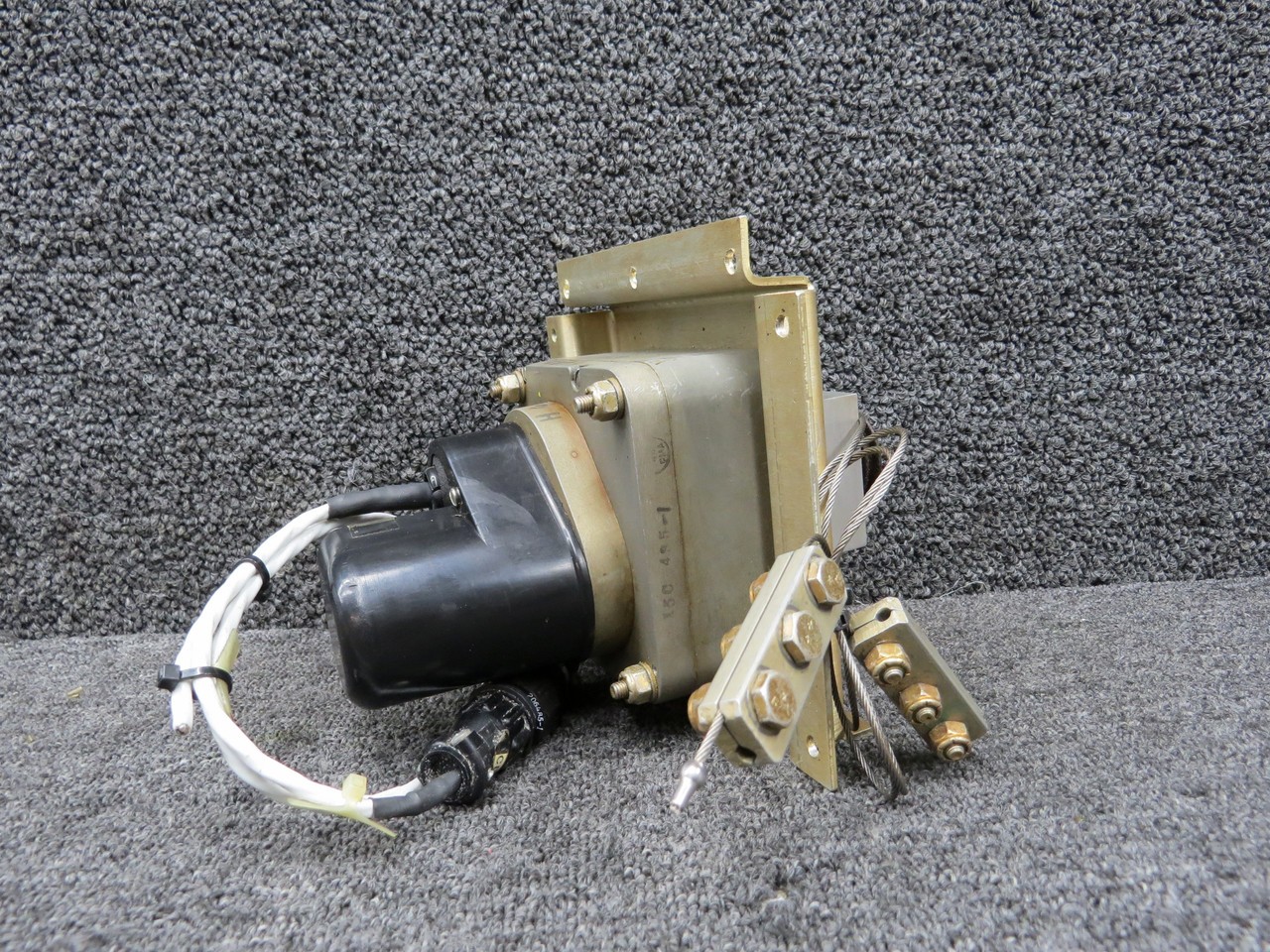 1C785-2-903 Century Flight Systems Roll Servo