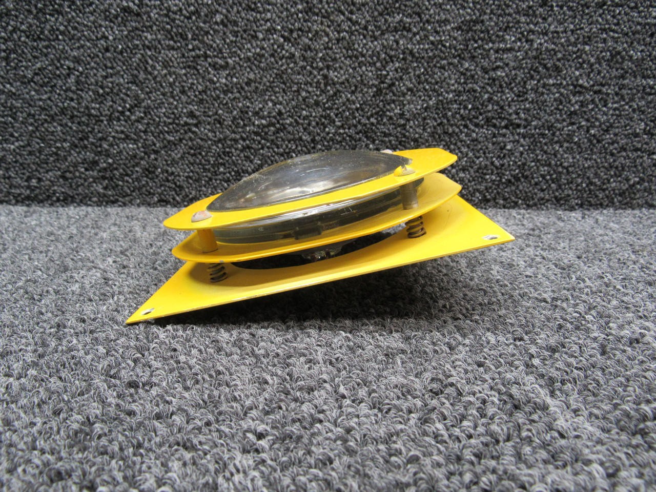 192527 / 192513-4 / 4509 Bellanca 17-30 Landing Light Assembly