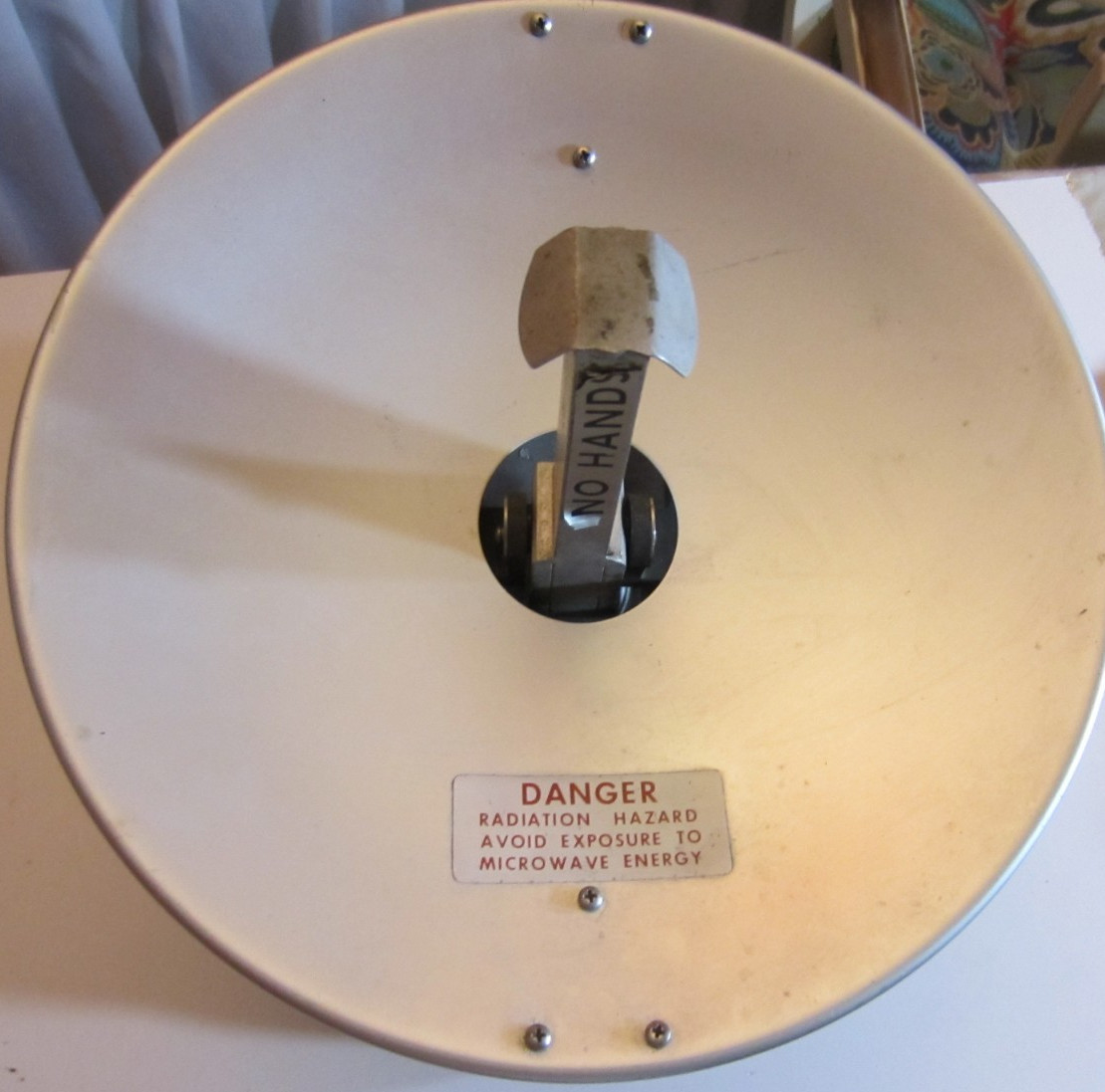 RADAR RCA RTA-1002 P/N MI 585264-1 FOR PARTS AS PICTURED COMPLETE