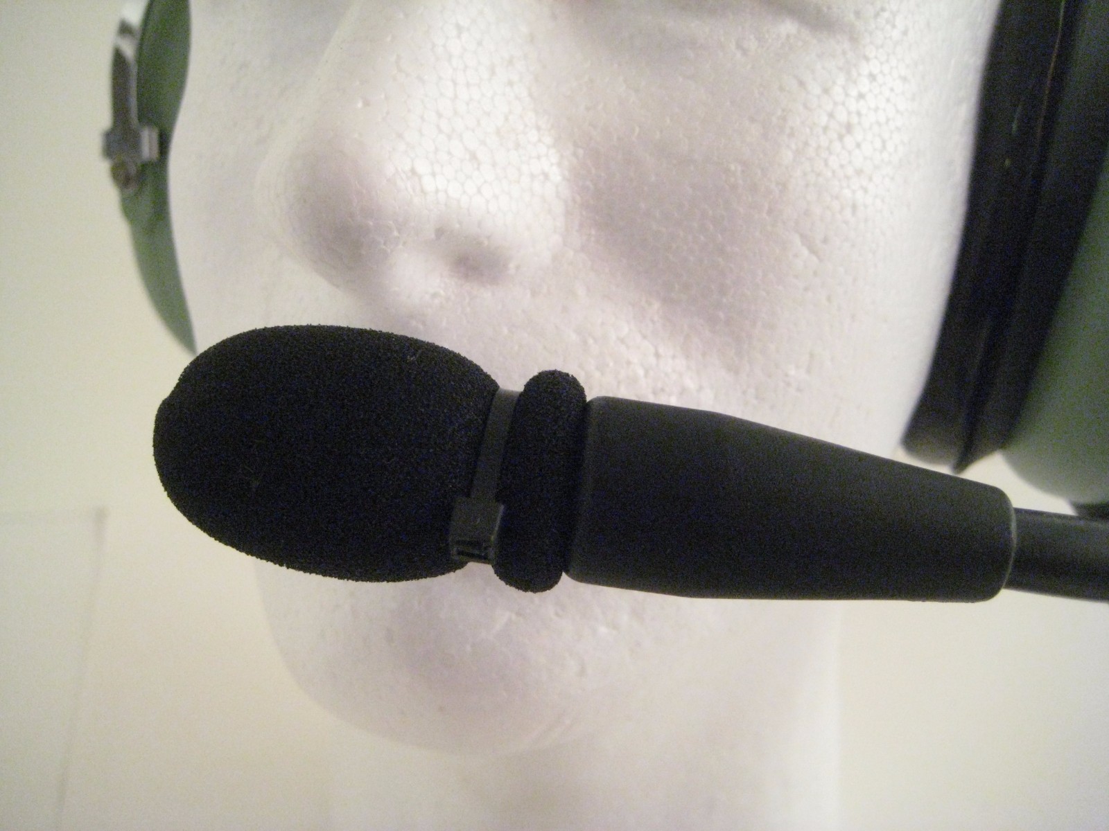 David Clark H10-13.4 Remanufactured General Aviation Headset with Volume Control