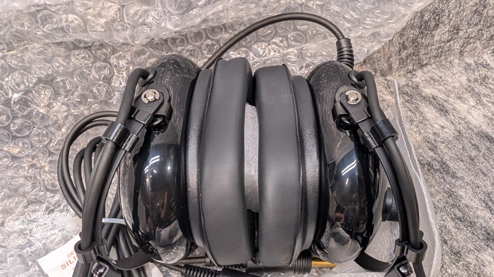Rugged Air RA200 General Aviation Student Pilot Headset Music Input A20 GA Plug