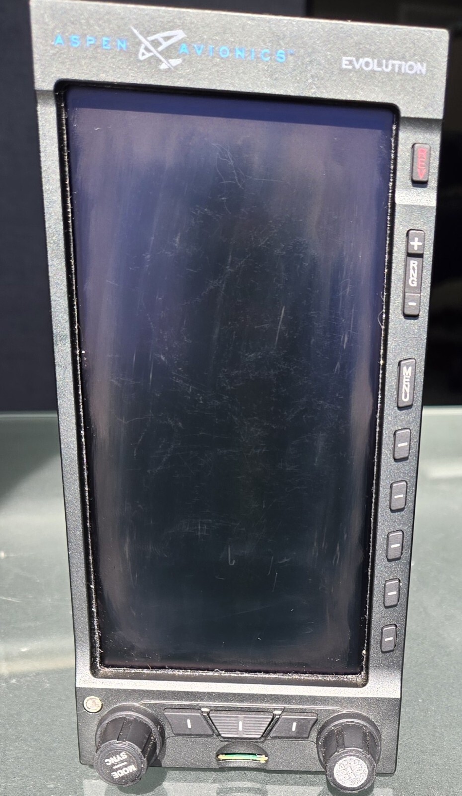 Aspen Avionics EFD 1000 E5