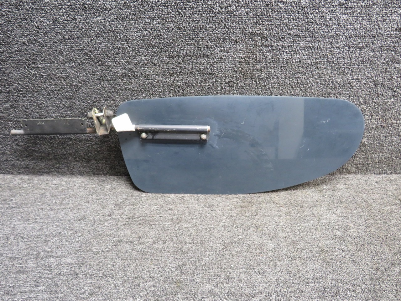65866-004 (Alt: 453-026) Piper PA28-235 Sun Visor with Rod (Worn)