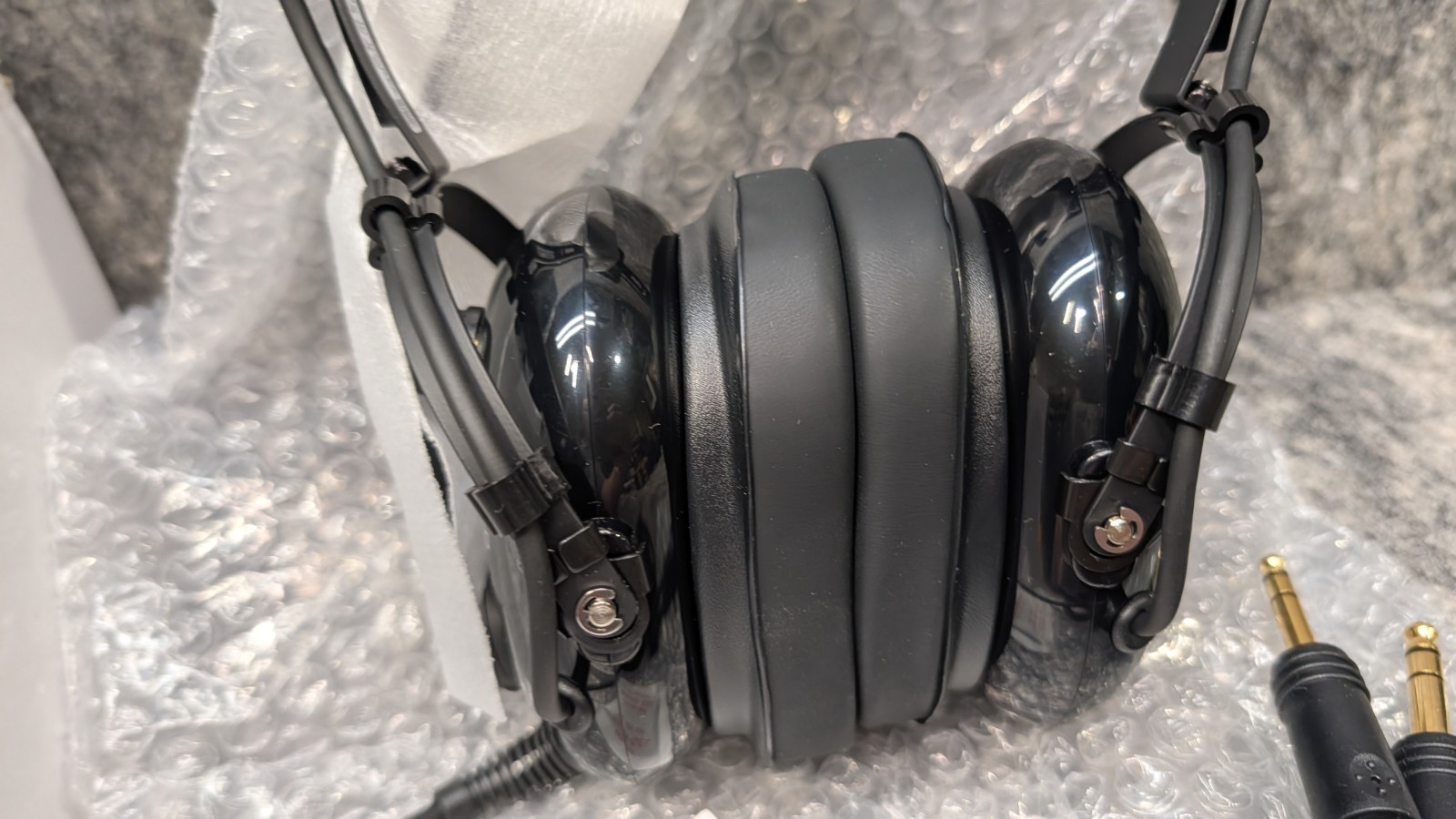 Rugged Air RA200 General Aviation Student Pilot Headset Music Input A20 GA Plug