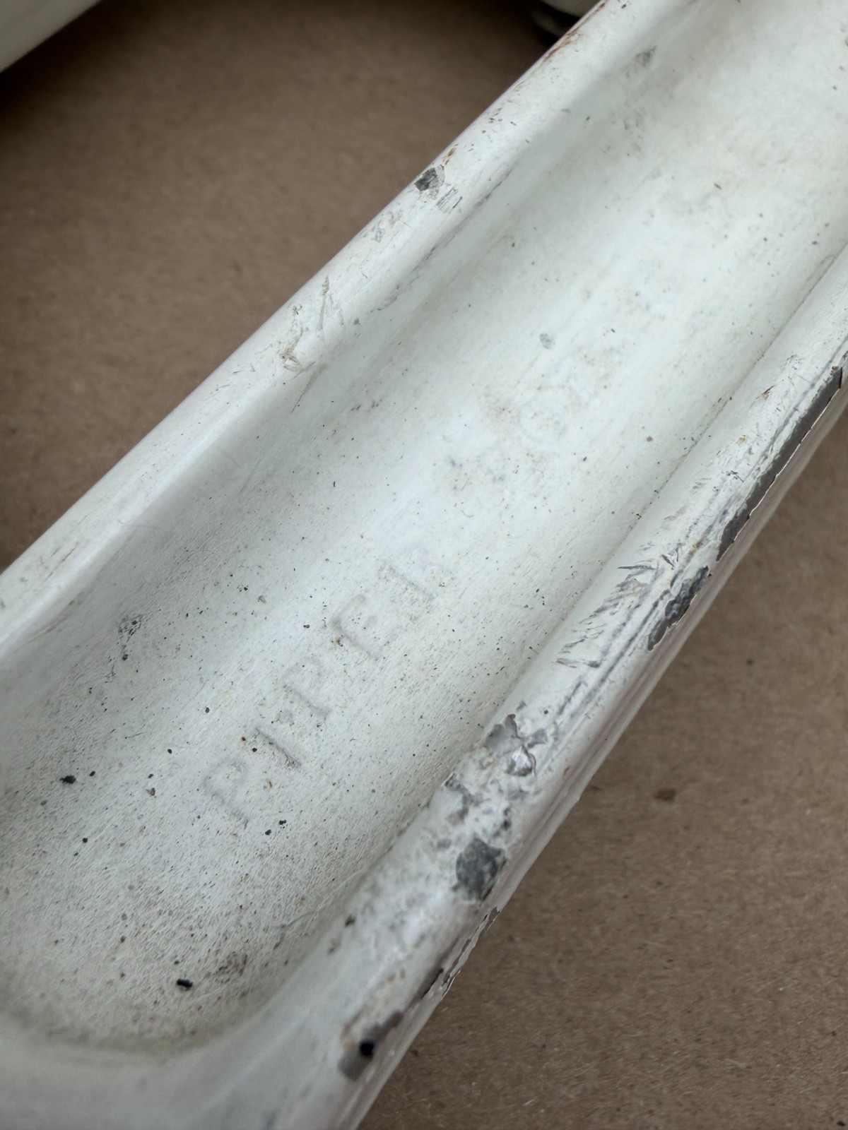 Piper Main Gear Truss Assembly RH P/N: 20766-2 (1869)