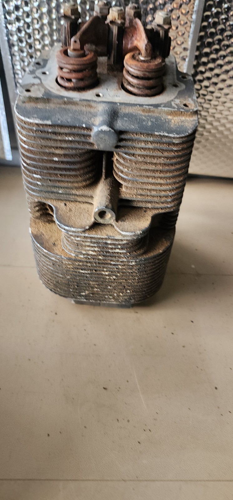 Airplane Aircraft Cylinder head UNKNOWN MAKER