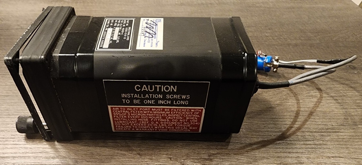 Sigma Tek 4000D-4 DIRECTIONAL GYRO P/N: 1U262-018-10 W/ 60 Day Warranty