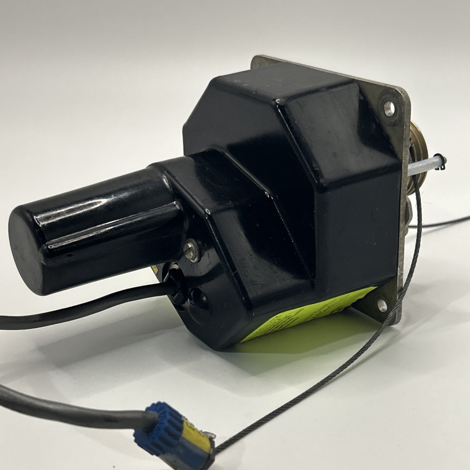 EDO-AIRE Century Autopilot Roll Servo PN: 1C363-1-269R