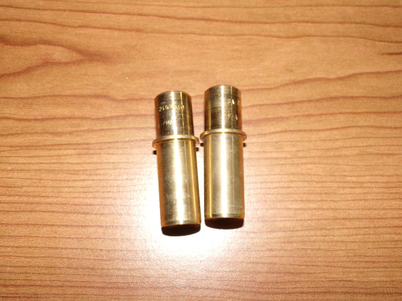 Superior Air Parts Valve Guides SA2107+10