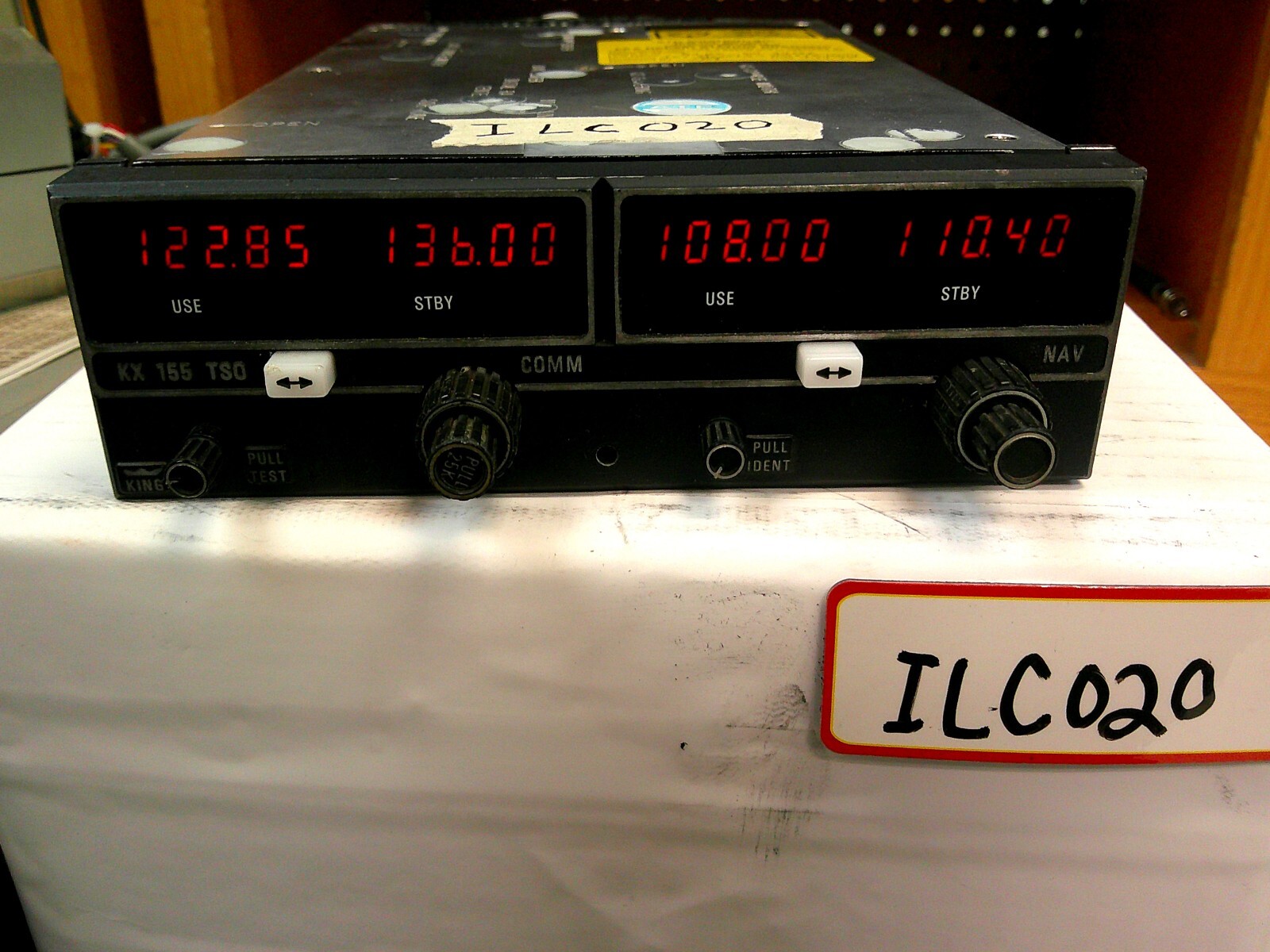 Bendix King KX-155 NAV/COM LCD Display (14V) (w/ G/S) P/N 069-1024-42 – w/ 8130