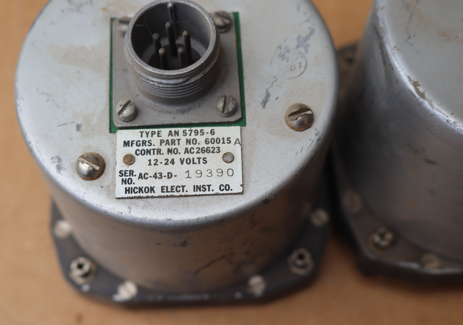 2 Hickok Aviation Aircraft Dual Temperature Gauge Indicator Lot An 5795-6