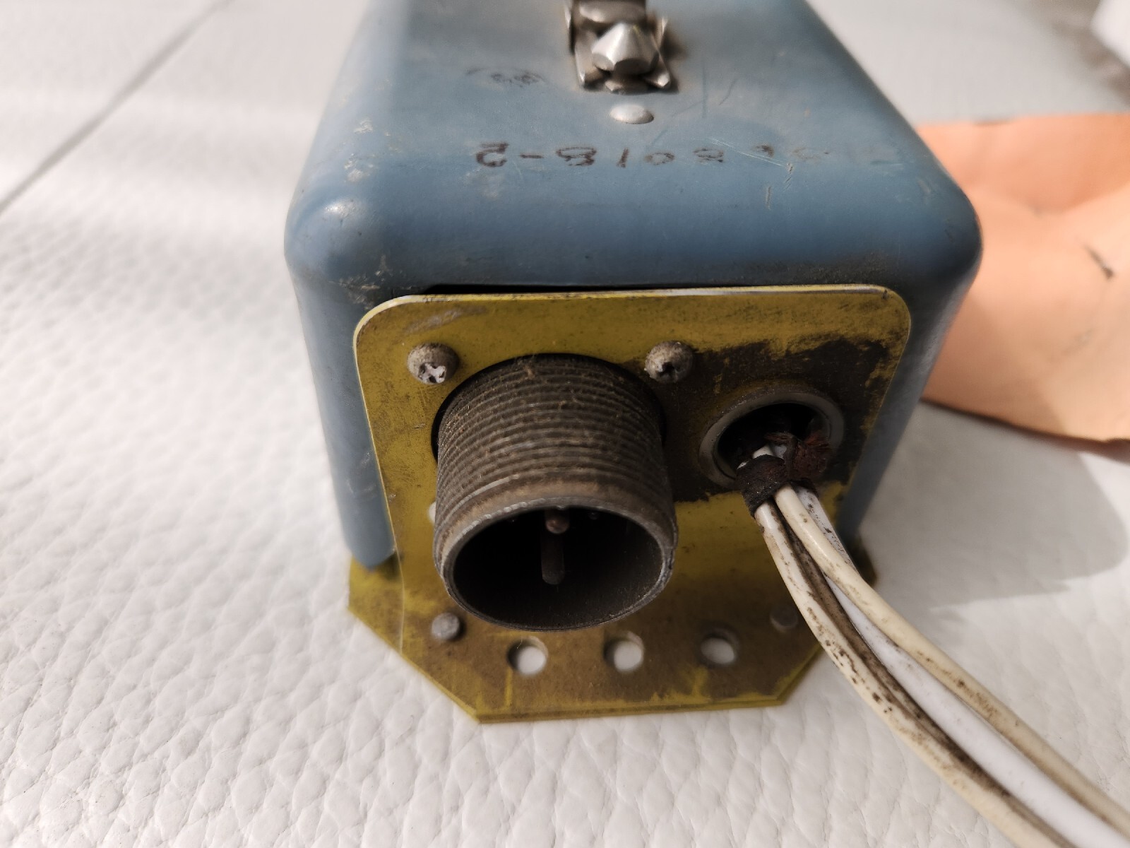 2568017-1 Relay Box Learjet As Remove 30 Day Warranty
