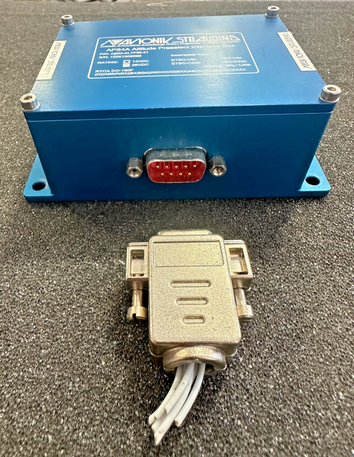 ASPEN EFD 1000 w/ EA100 Adapter, ACU, Alt PreSelect, Config Mod, & Connectors