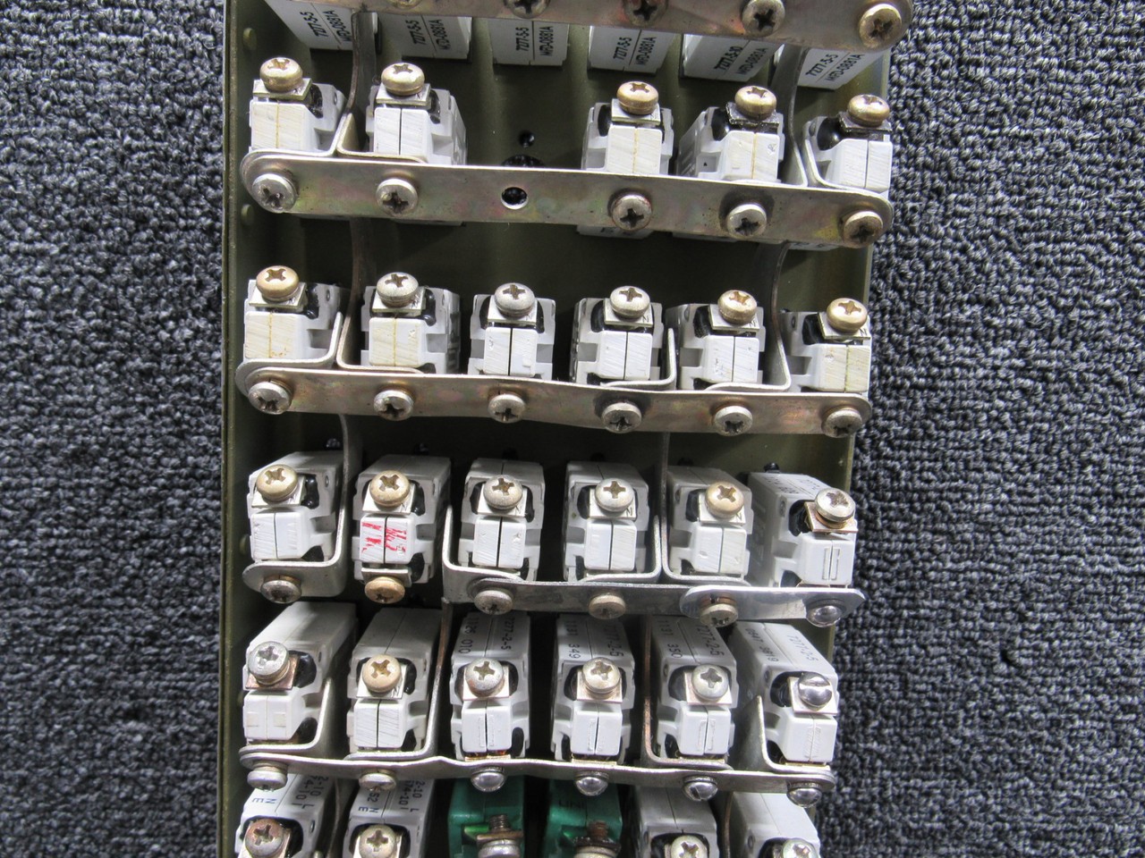 5618029-41 Cessna 421C Upper Center Circuit Breaker Panel Assembly with Breakers