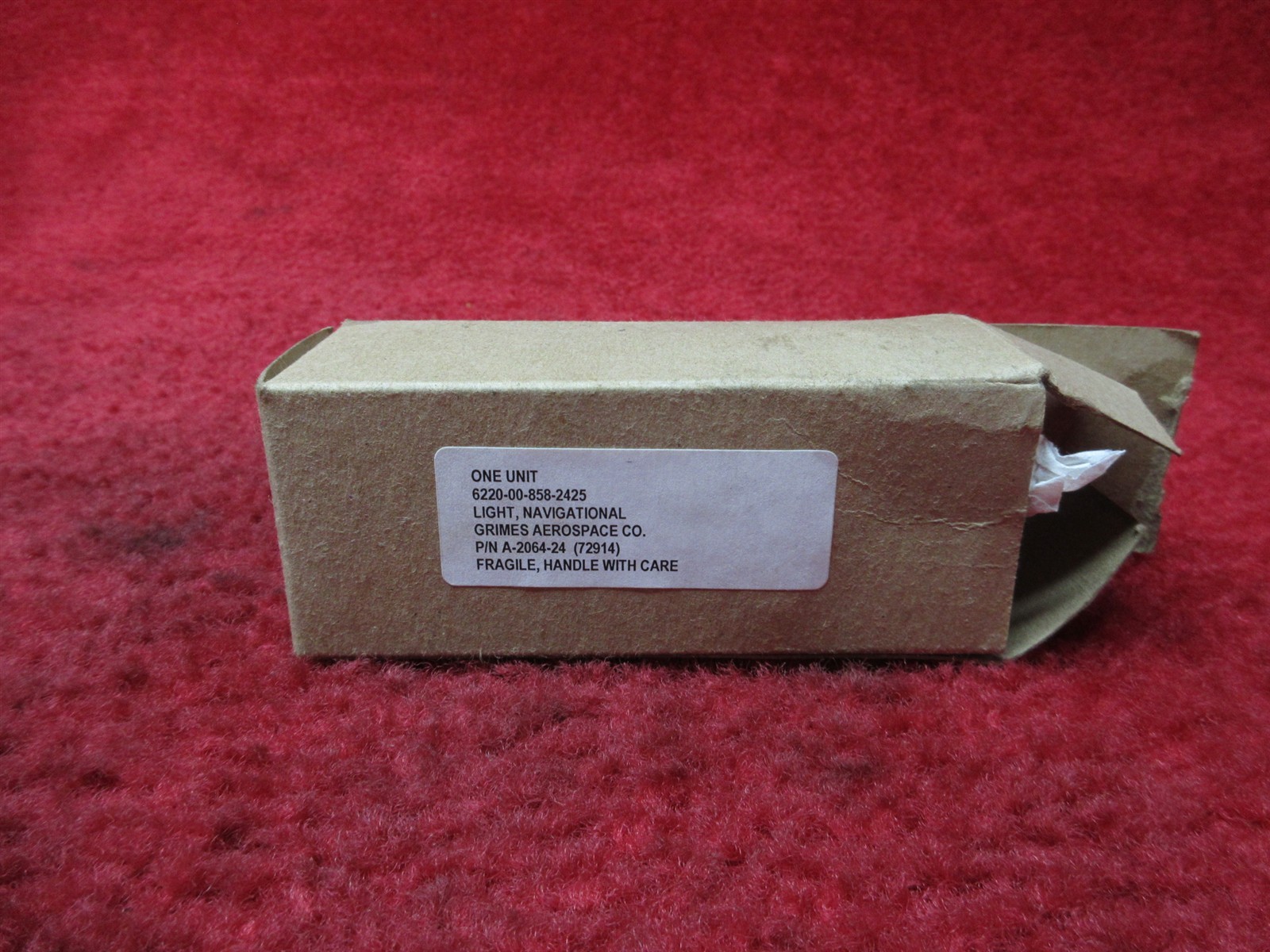 Grimes Tail Light 24V PN A-2064-24, 6220-00-858-2425