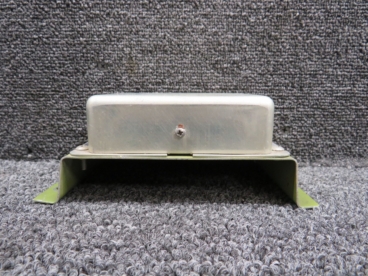 065-5020-01 King Radio KA-142 Trim Adapter with Mount