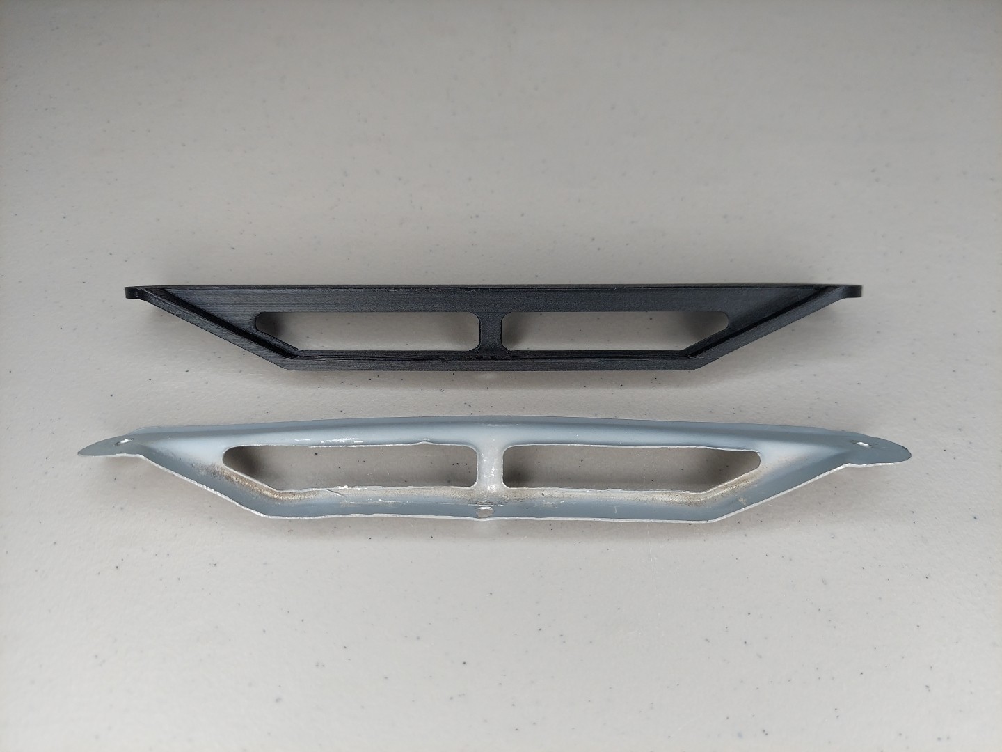 Cessna 172 Cabin Heat Vent Trim P/N: 0515020-1, 0700105-28