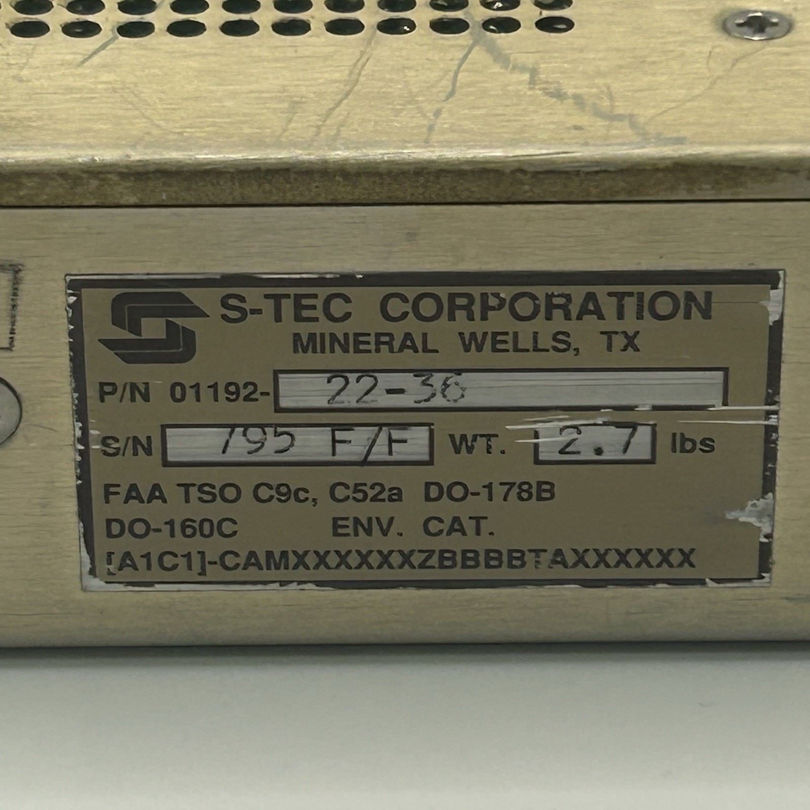 S-TEC 30/50/55X AUTOPILOT COMPUTER P/N 01192-22-36 + TRAY + CONNECTORS 14V PARTS