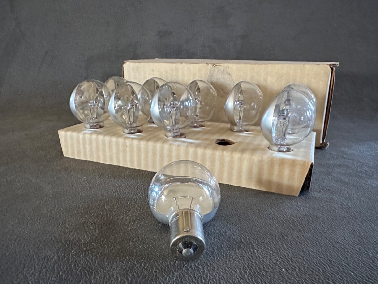 Grimes Aircraft Light Lamp Bulb P/N MS24513-1163 (Box of Ten) New Surplus