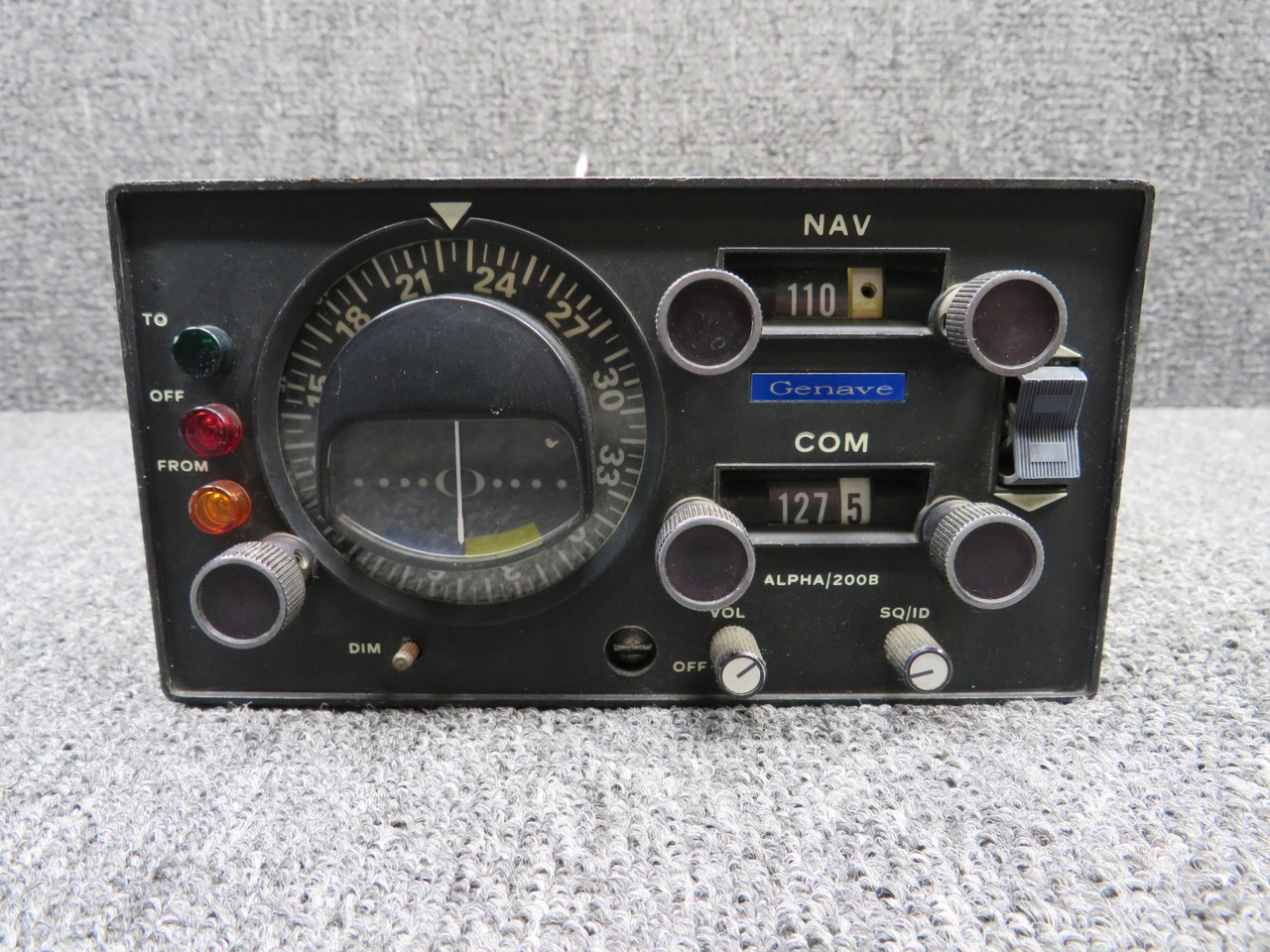 Genave Alpha 200B Nav-Comm Radio with Tray (Volts: 12) (Wear)