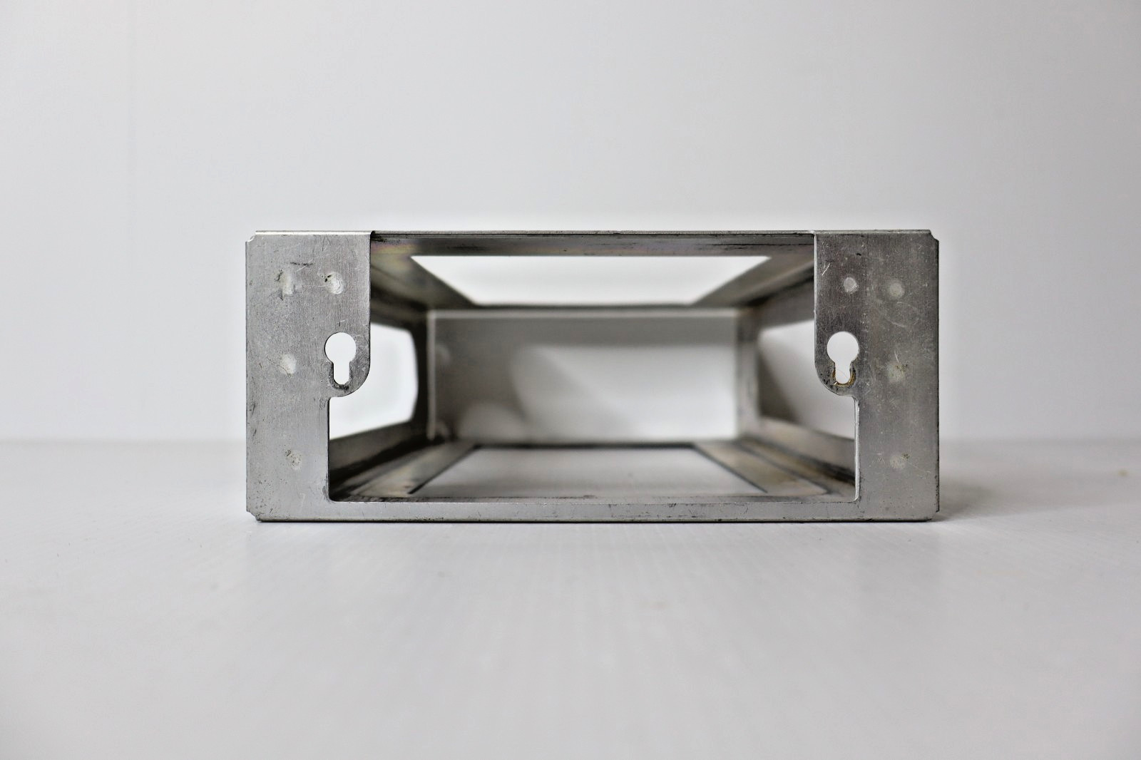 TKM MX170B MX170C Nav/Com Mounting Tray / Backplate / Connector