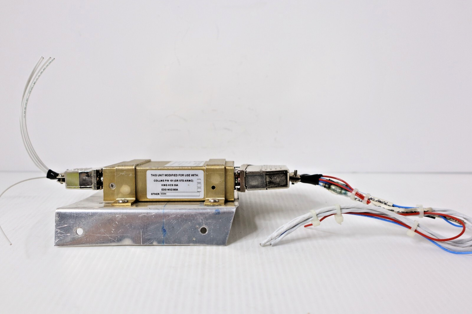 S-TEC GPSS Roll Steering Converter 03976 with Connectors