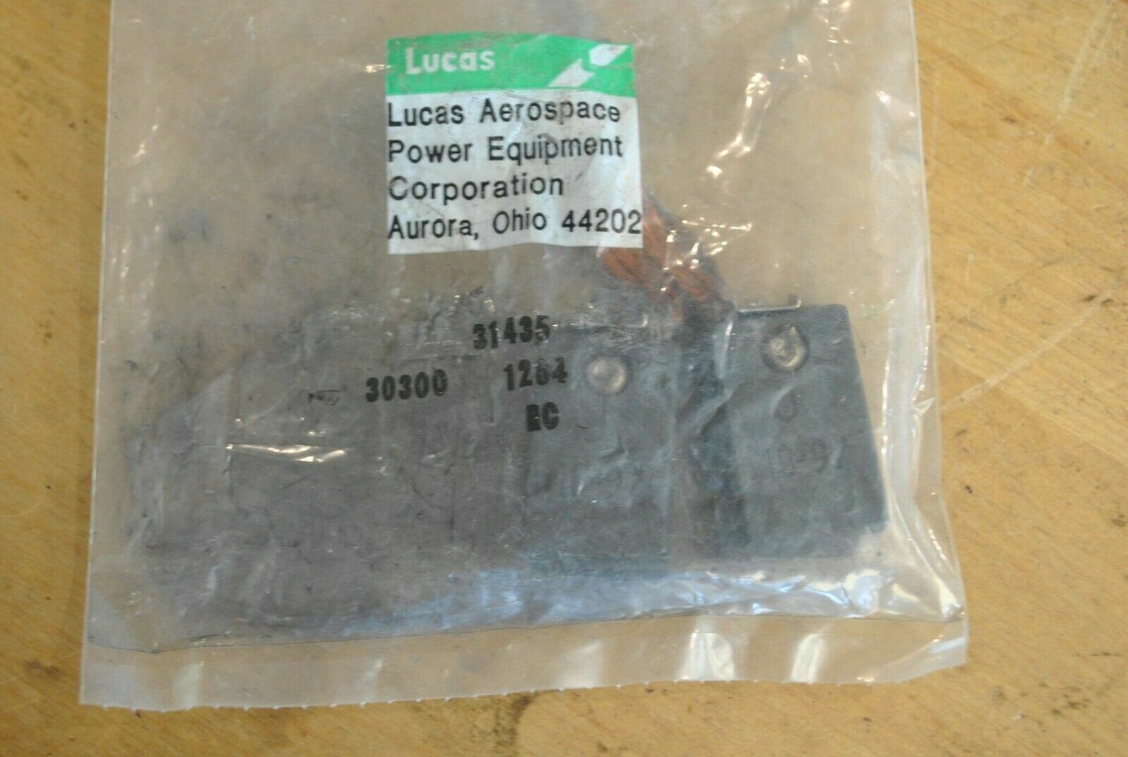 NEW Lucas Aerospace Starter Motor Brushes 30300-1264
