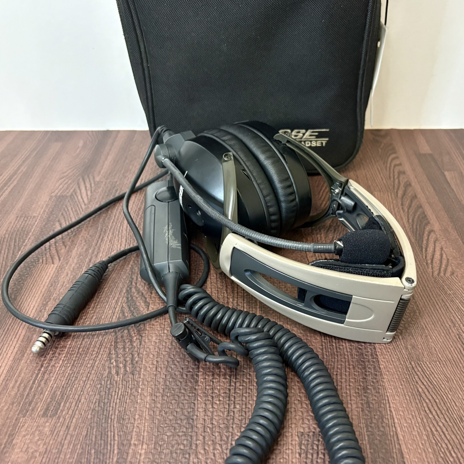 Bose A10 X AHX-32-02 ANR Headset With Single Military Helicopter Plug