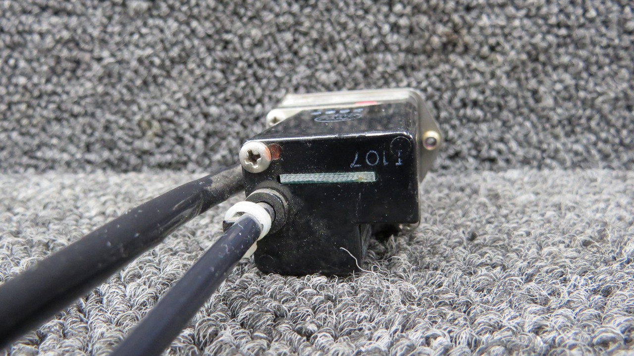 071-1242-05 Bendix King KA-51B Slaving Accessory Switch (Volts: 14)