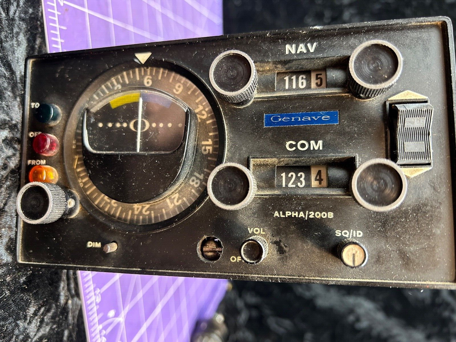 Alpha 200B Vintage GENAVE Nav/Comm Aircraft Radio