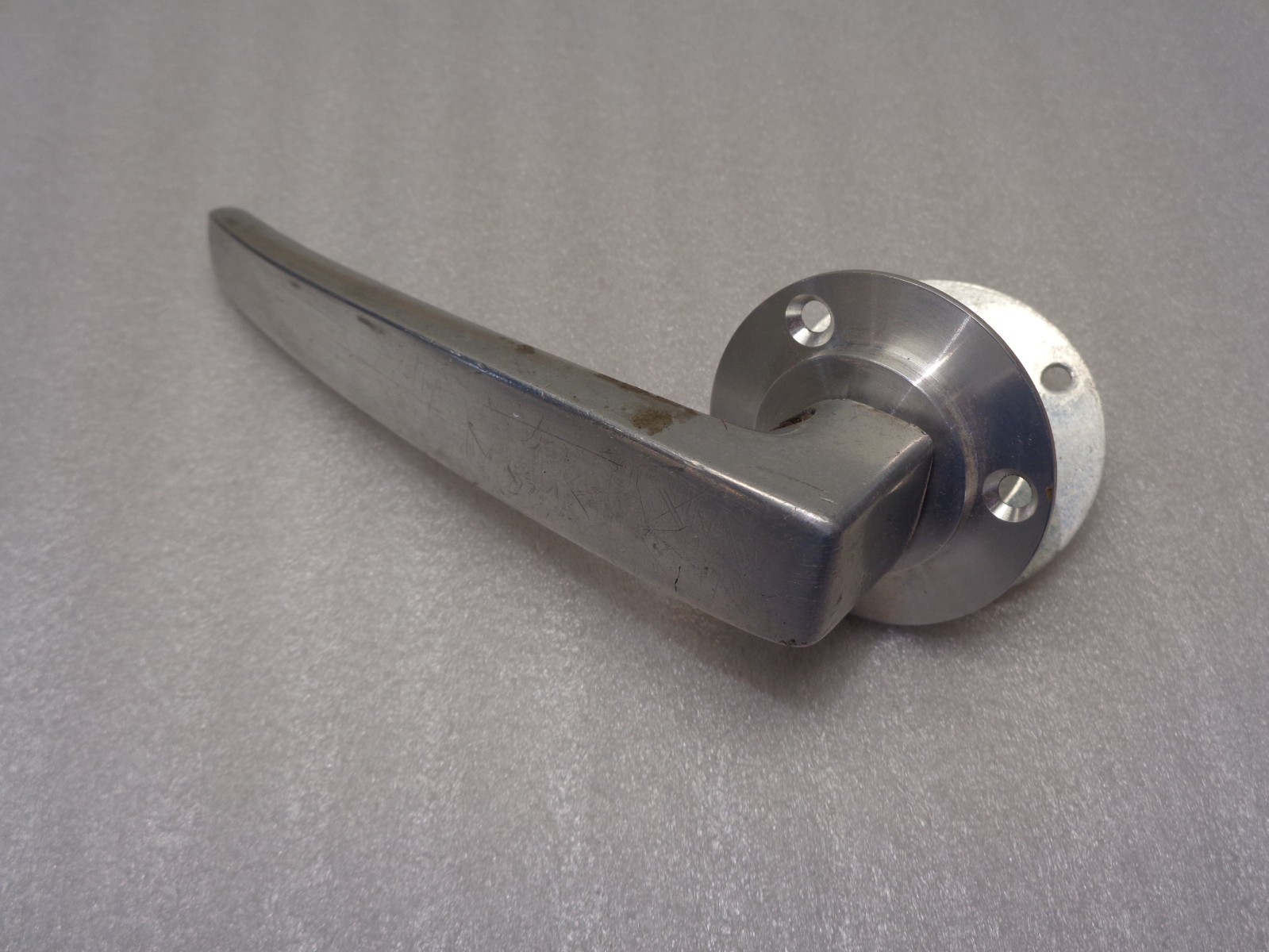 DHC-2 BEAVER ADAMS RITE REAR DOOR HANDLE ASSY AR33T1 W/ AR38-3 ESCUTCHEON