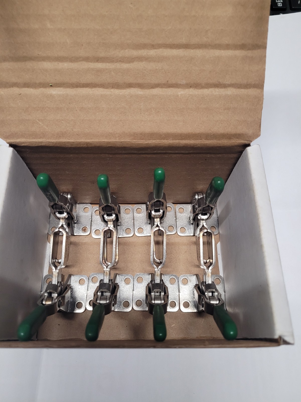 P/N CL-150-VTCS CARR LANE TOGGLE CLAMP – Package of 8 (Eight)