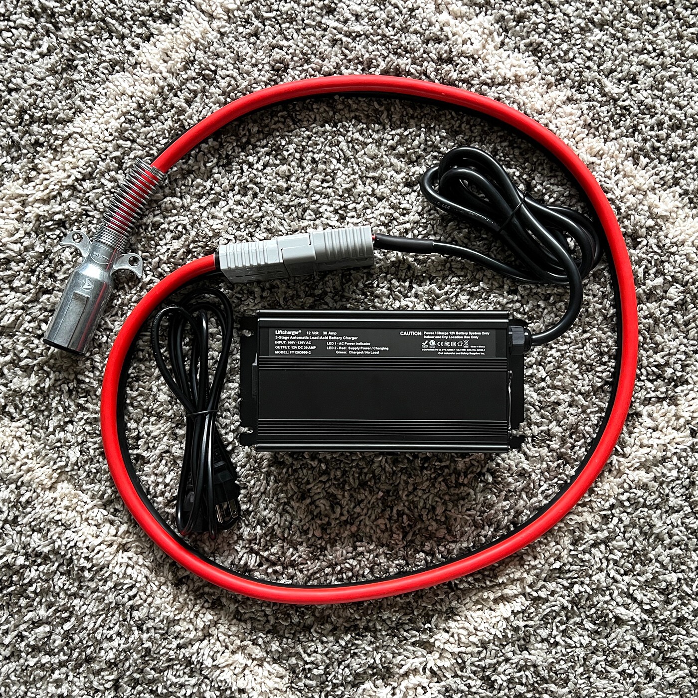 Portable Aircraft Ground Power Unit (GPU), 12 Volt 30 Amp with Round 1-Pin Piper