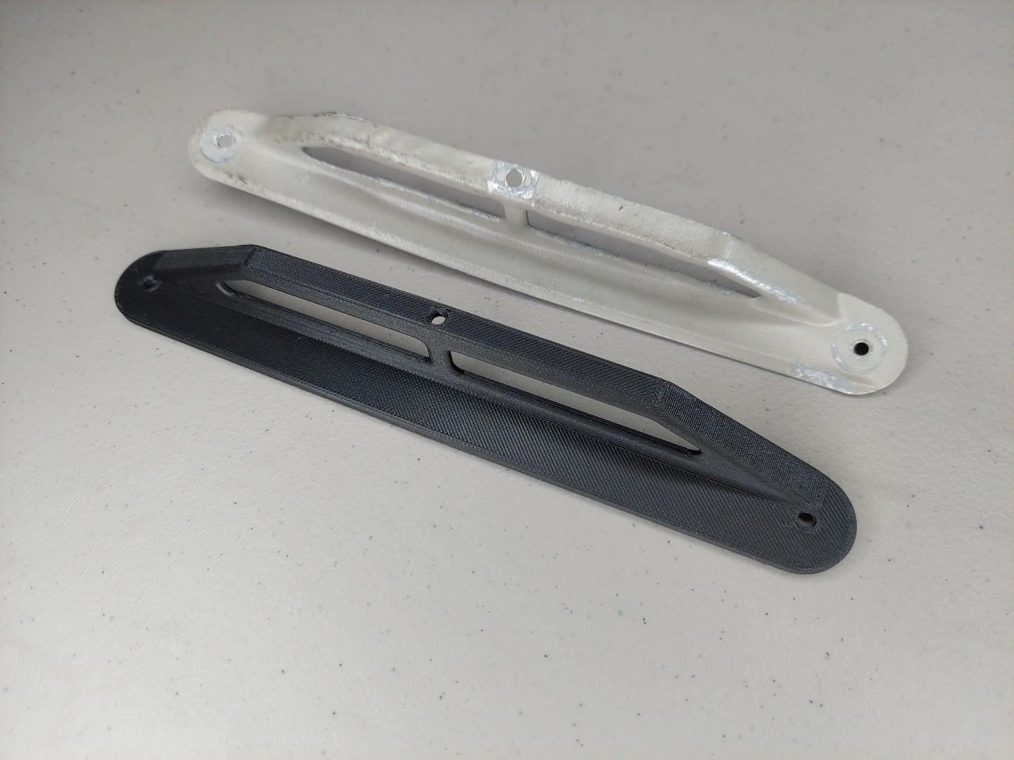 Cessna 172 Cabin Heat Vent Trim P/N: 0515020-1, 0700105-28