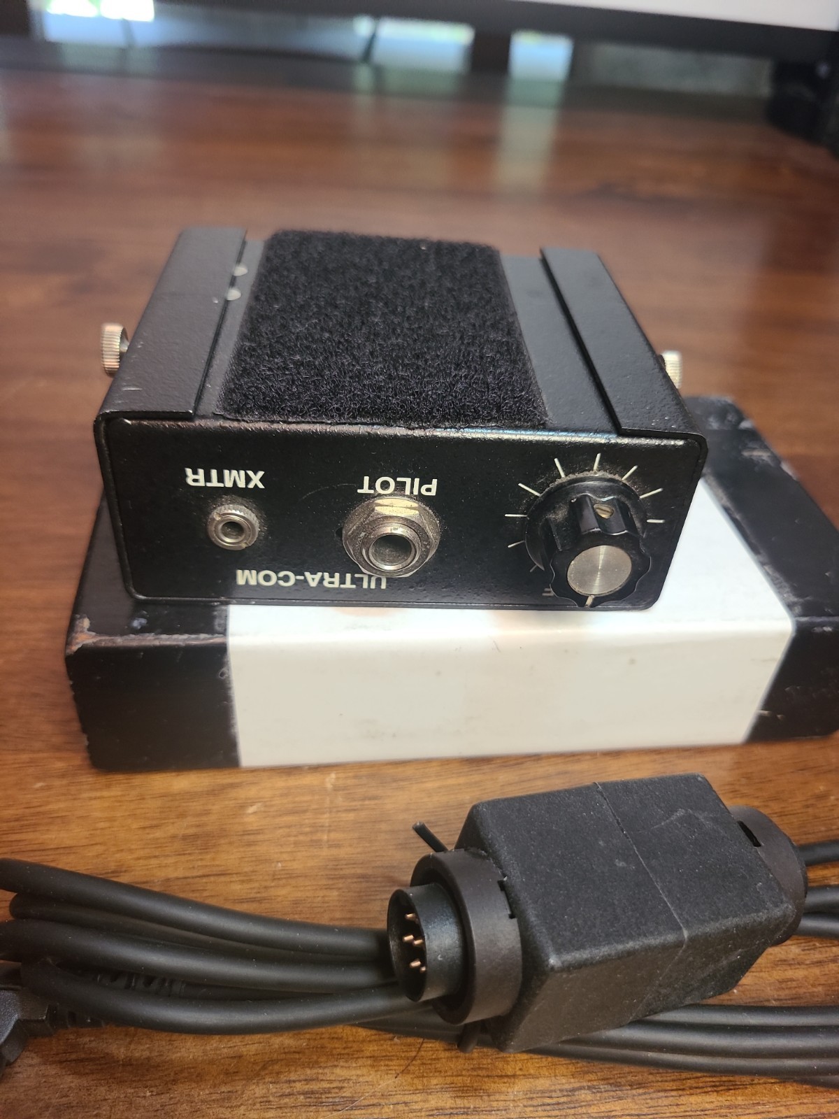 Comtronics ULTRA-COM AIRCRAFT INTERCOM BOX. ~USED, UNKNOWN CONDITION~