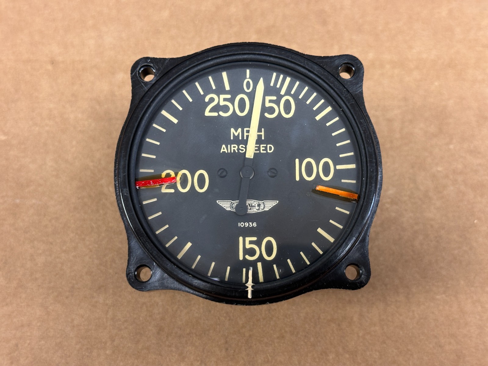 De Havilland DHC-2 Beaver Air Speed Indicator P/N AW2-3/4-16BD SA C2F1286A New
