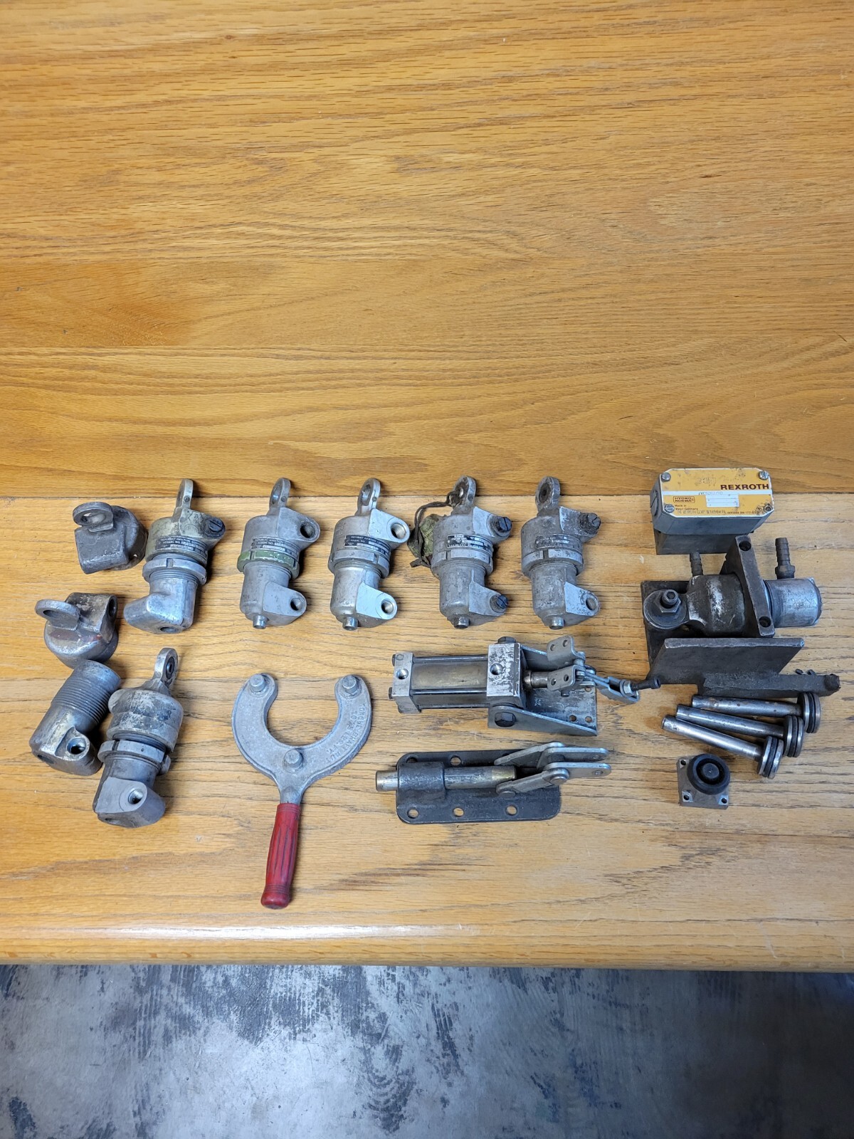 Vintage aircraft parts lot hydraulic aviation tool Carr Lane, Rexroth.
