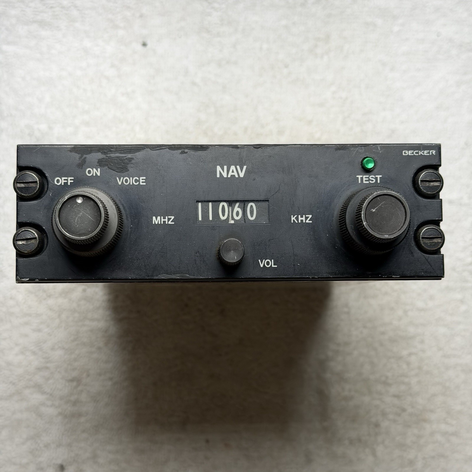 Becker Navigation Receiver VOR/LOC NR2020 5826-25-117-7917