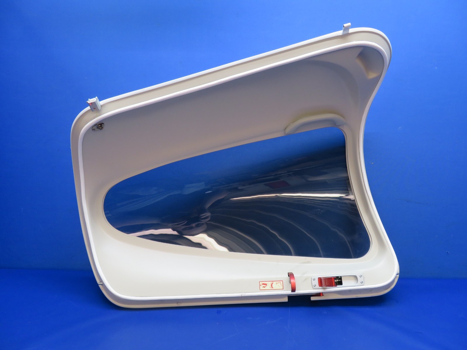 Diamond DA-40 Passenger Door P/N DA4-5221-00-00_04 NO KEY (0526-420)