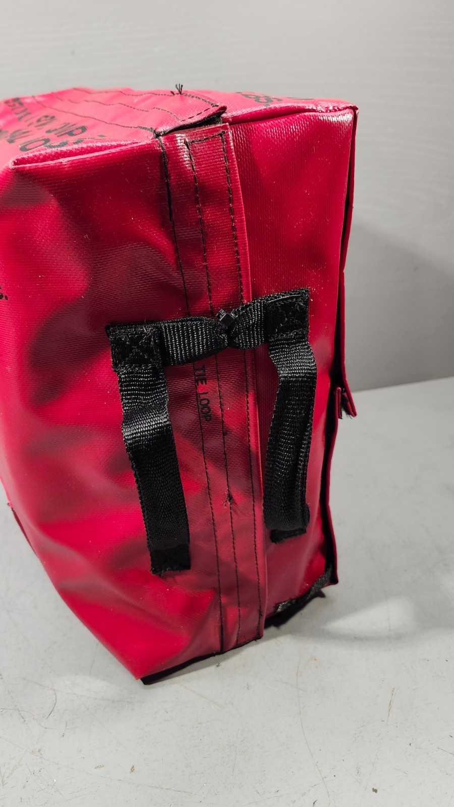 Survival Products Inc. 4 to 6 Person Life Raft 1400-1 & Survival Kit 1500-1