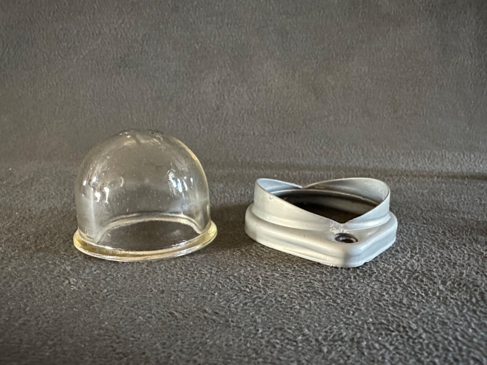 Grimes Piper Aircraft Tail Light P/N A2064-1073 (Alt 472-736)