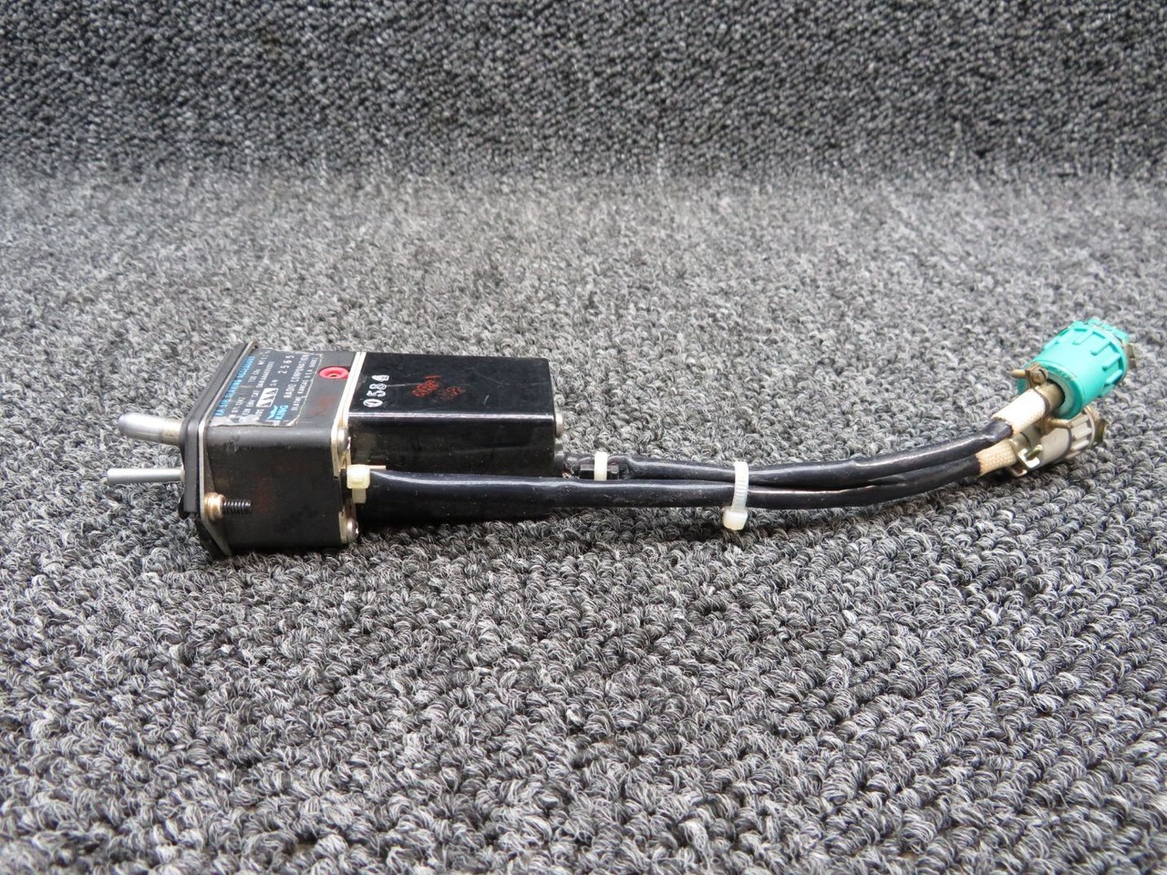 071-1242-05 King Radio KA-51B Radio Slaving Accessory (Broken Ears)