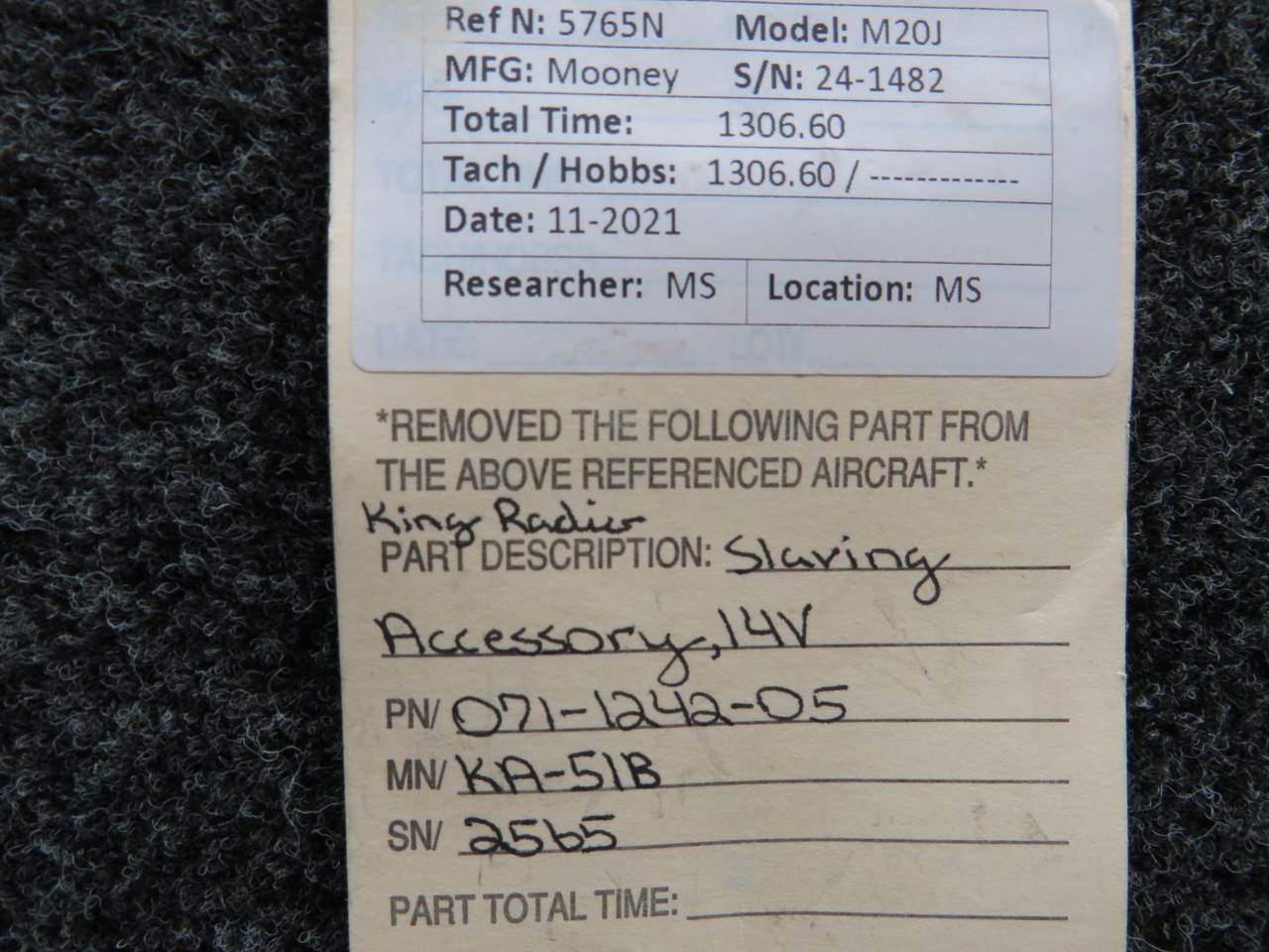 071-1242-05 King Radio KA-51B Radio Slaving Accessory (Broken Ears)