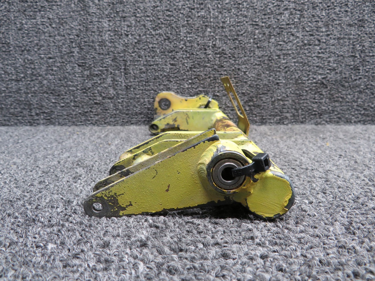 560236-505 (Use: 560236-507) Mooney M20K Nose Gear Retraction Bellcrank