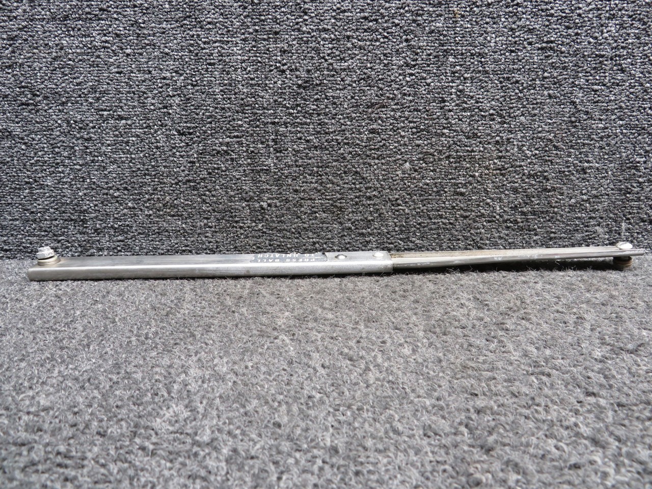 37666-000 (Use: 37666-800) Piper PA34-200T Nose Baggage Door Holder Assembly