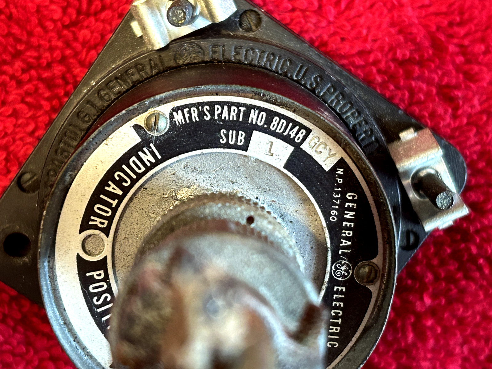 GENERAL ELECTRIC 2 1/4 IN. FLAP POSITION INDICATOR P/N 8DJ48-GCY