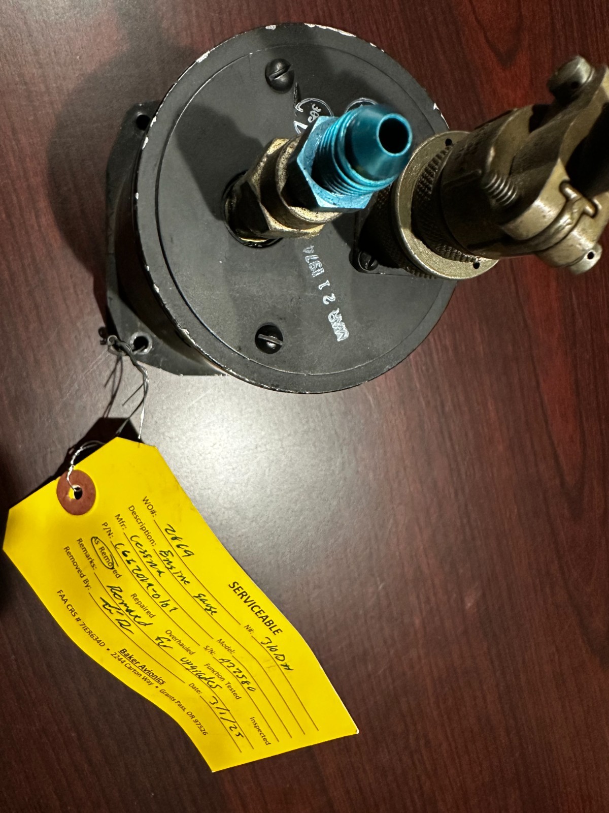 Cessna Oil, PSI temp CYL temp C662019-0101 guaranteed 30 days