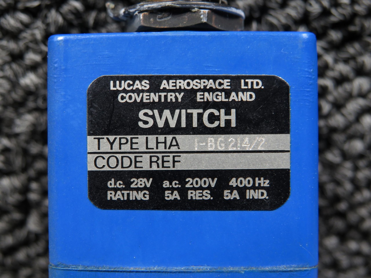 1-BG214-2 Lucas Aerospace Toggle Switch Assembly (28V)(5A)
