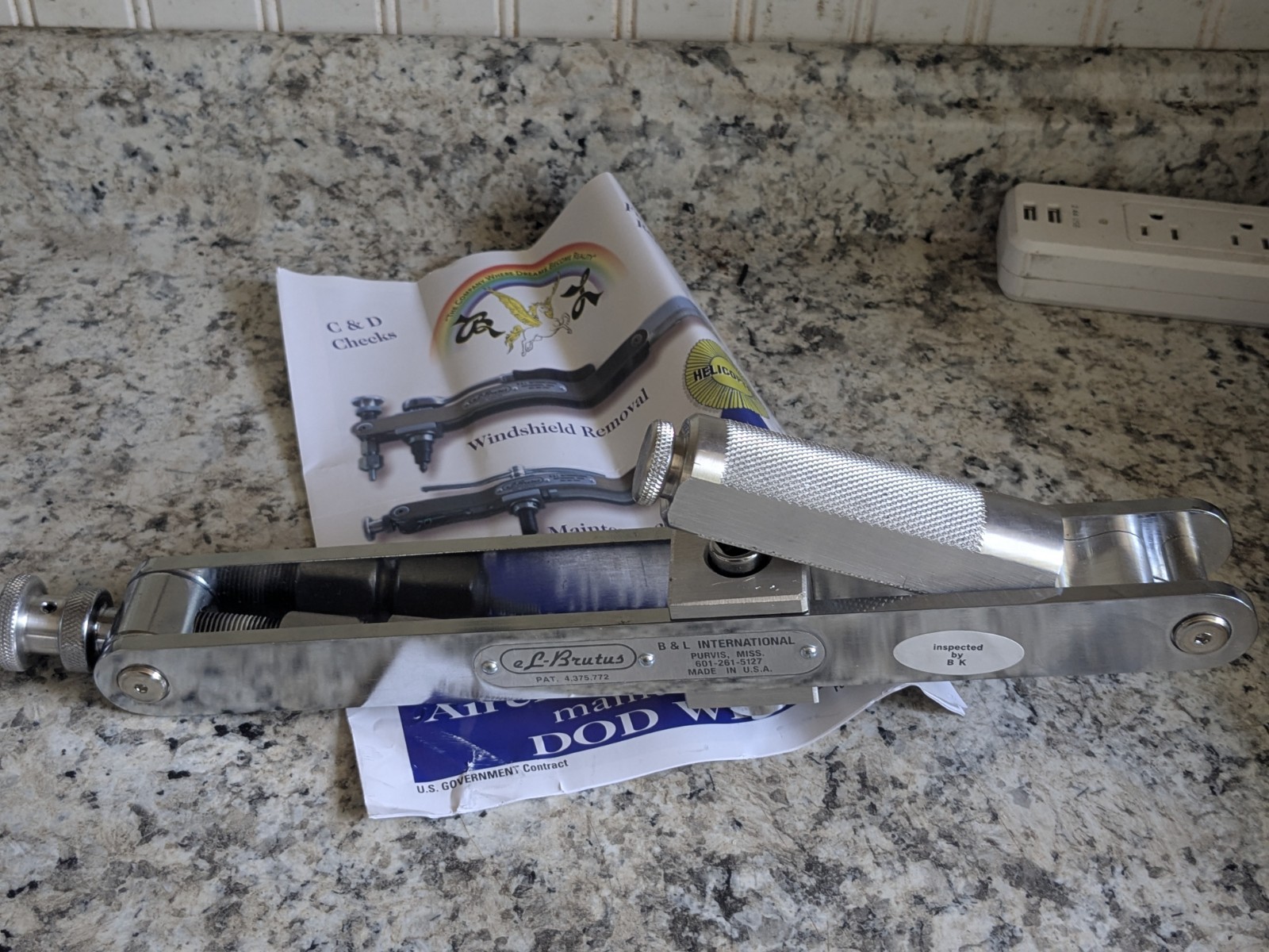 El Brutus Model 7 BRUT Screw Extractor 1/4″ to 3/8″ 7 M00 87a Johnson Bar New